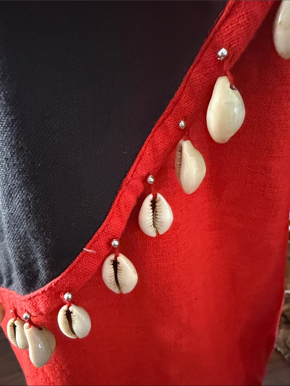 Source Unknown Red Long Sleeve Open-Front Dress with Black Trim - Picture 5 of 16